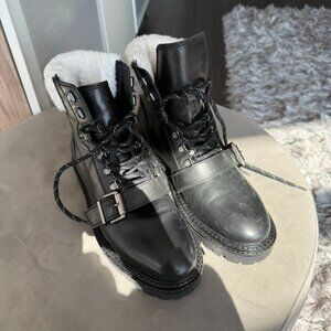 Charles David - Leather boots